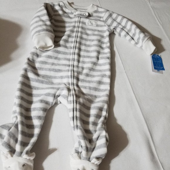 Carter's Baby 6 month fleece footed sleeper NWT. - Picture 5 of 5